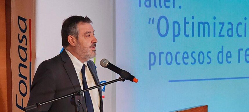 Fonasa y Clínicas de Chile abordan mejoras en sistemas de revisión y pago a prestadores privados en convenio