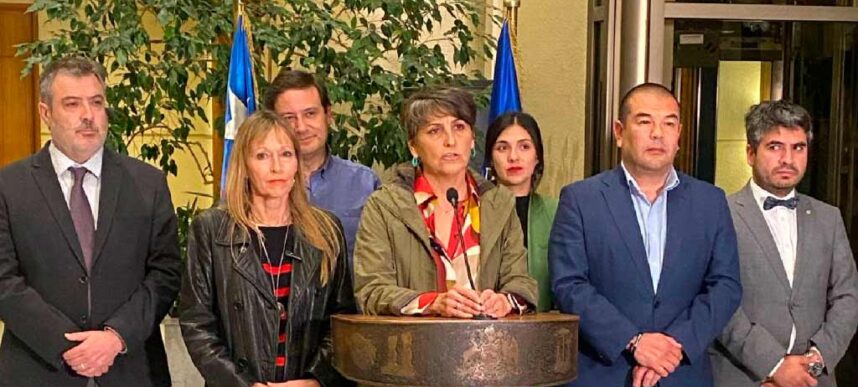 Modalidad de Cobertura Complementaria es aprobada en Comisión de Salud de la Cámara de Diputados y Diputadas