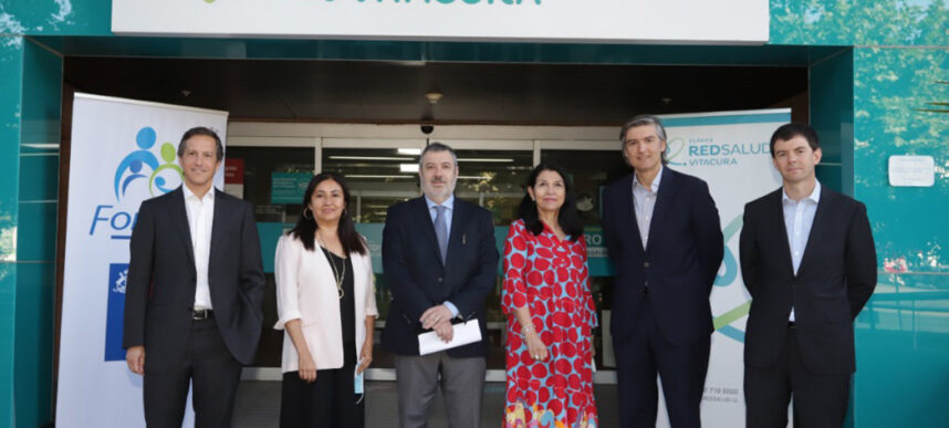 Fonasa inaugura nueva oficina en Clínica RedSalud Vitacura