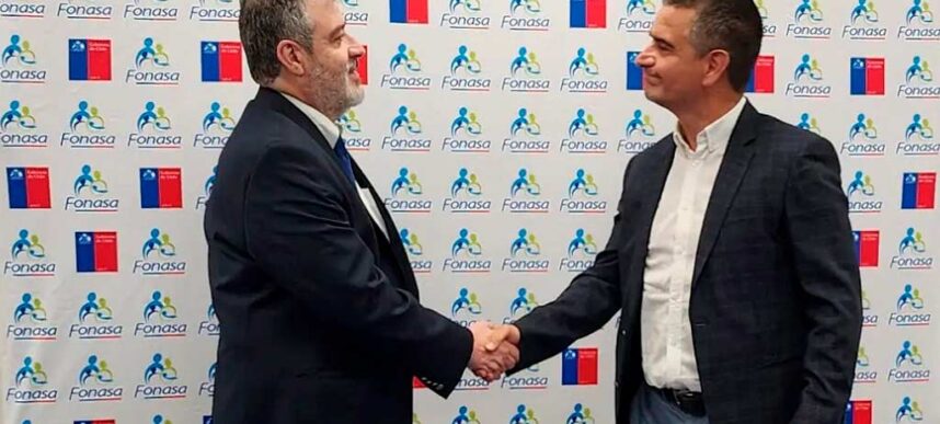 Fonasa refuerza compromiso con personas dializadas gracias a convenio de colaboración con Sociedad Chilena de Nefrología