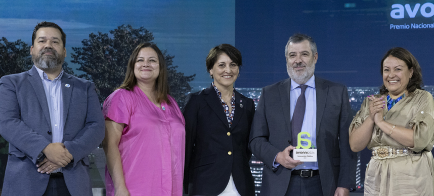 Fonasa es ganador del Premio Avonni 2024 en categoría Innovación Pública